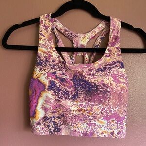 NWOT Lululemon stash it Bra 6